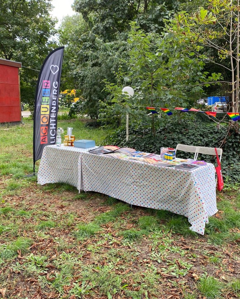 2. Queeres Sommerfest in Karlshorst  Foto: Unser Stand mit GiveAway für Groß und Klein